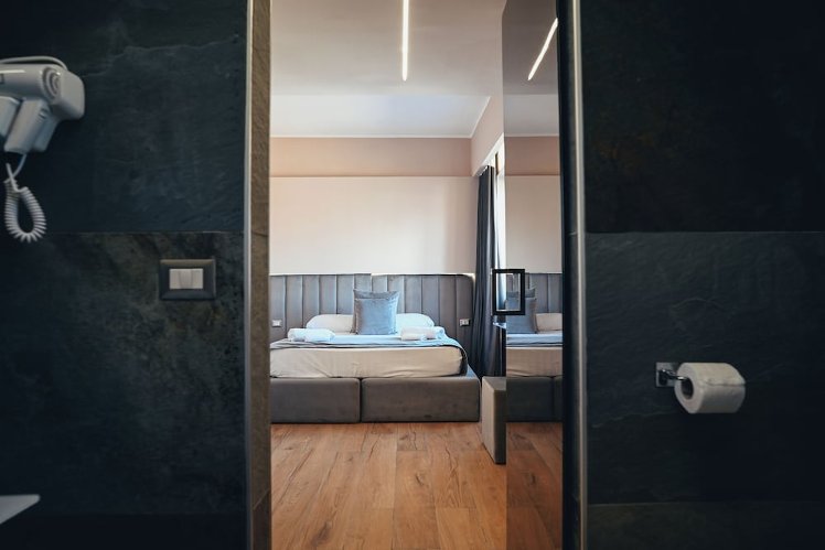 Puteoli Palace Hotel, Naples