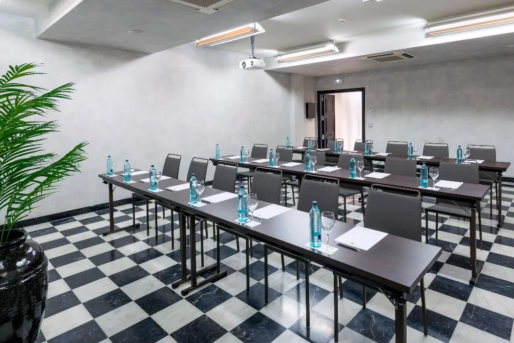 Conferences, Salles Hotel Aeroport de Girona, Costa Brava