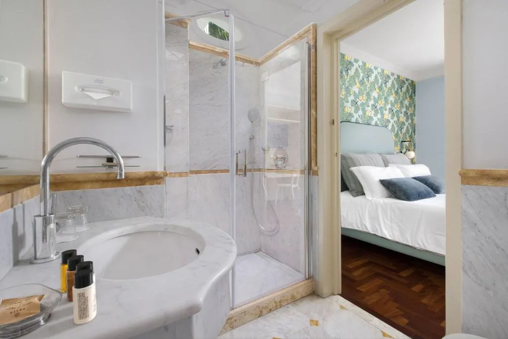 DOUBLE CLASSIC Room, Relais Villa Savarese, Naples