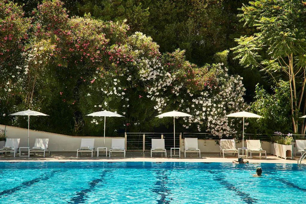 Pool, Villa Pamphili, Rome
