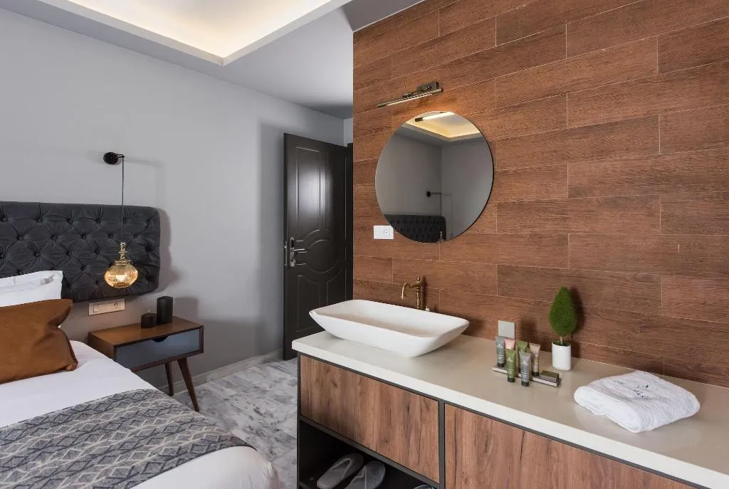 Room, Minaret Suites & Apartments, Crete