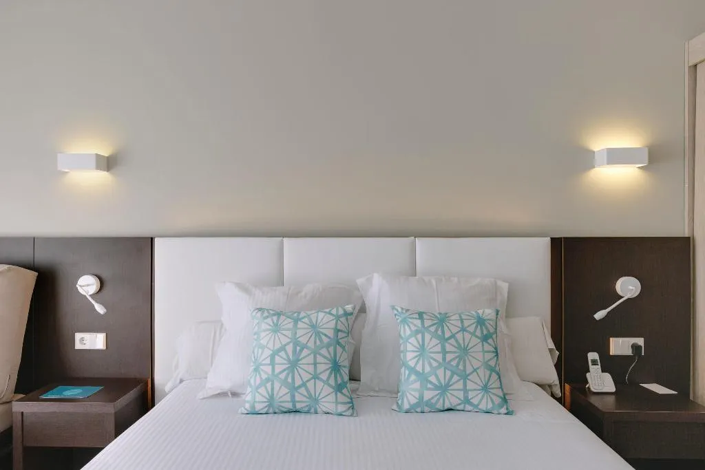 Room, Ilunion Palmanova Mallorca, Majorca