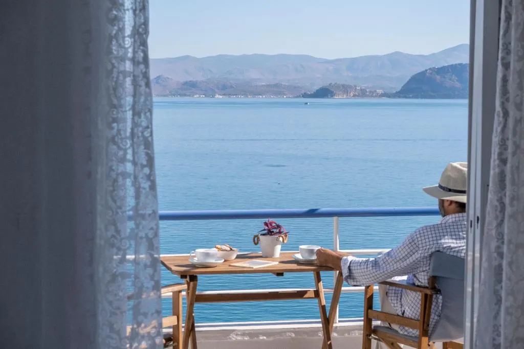 STUDIO SEA VIEW Room, Meli Apartments & Villas, Kalamata