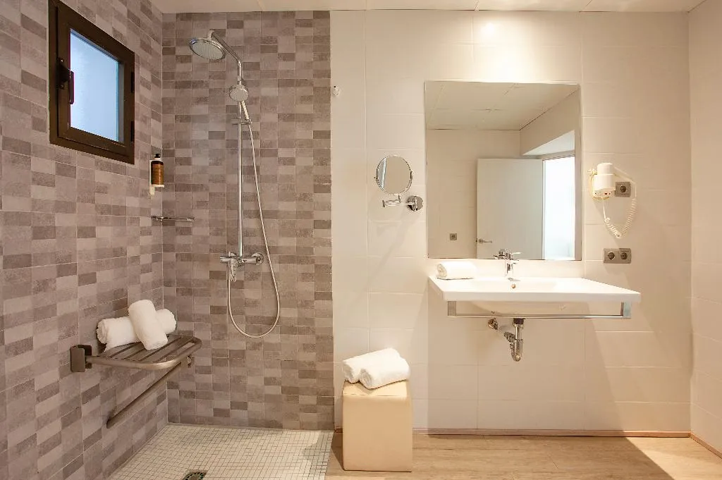 QUADRUPLE STANDARD Room, Hotel Rosales Formentera, Ibiza