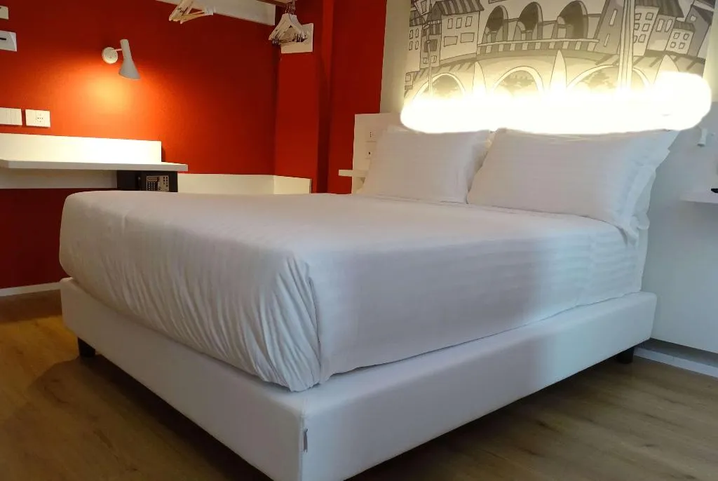 DOUBLE STANDARD Room, Wyndham Garden Florence, Florence