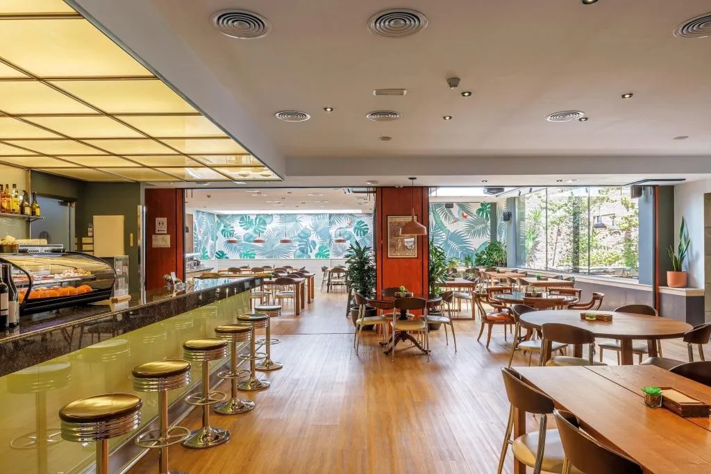 Bar, Ronda Lesseps, Barcelona