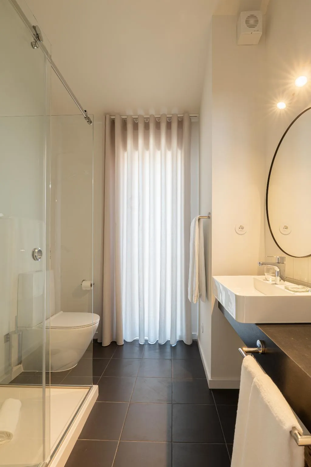 APARTMENT TWO BEDROOMS Room, CasaNova Farmhouse, Porto