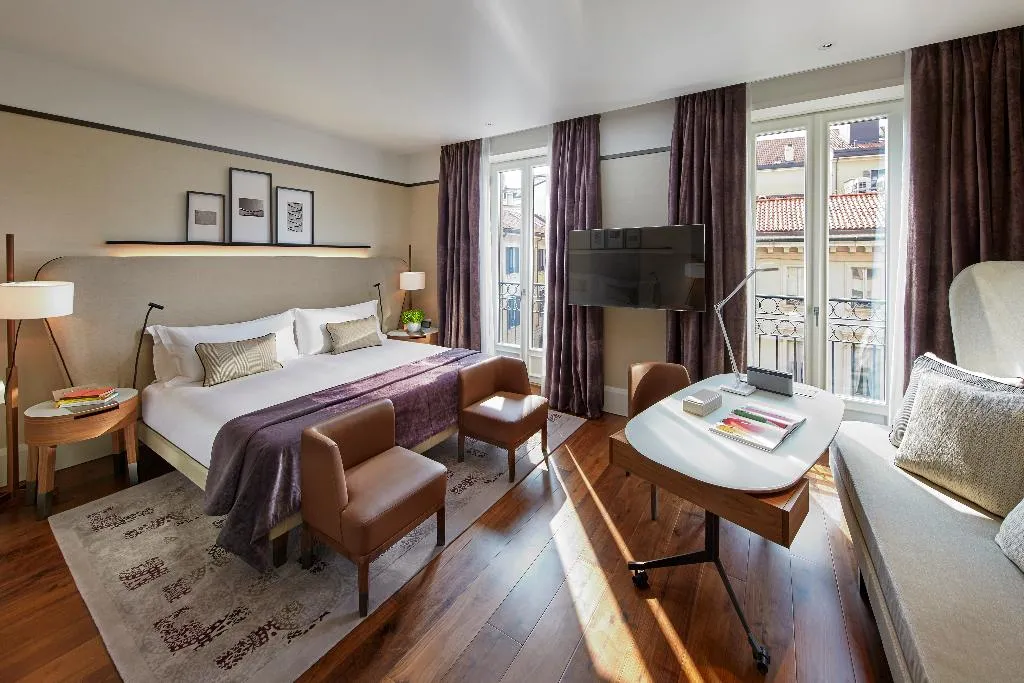 FAMILY ROOM STANDARD Room, Mandarin Oriental Milan, Milan
