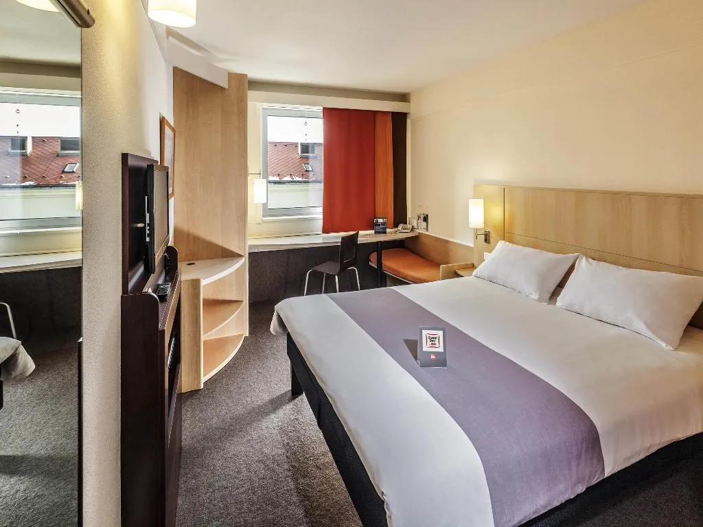 Double or Twin STANDARD Room, Ibis Praha Old Town, Prague