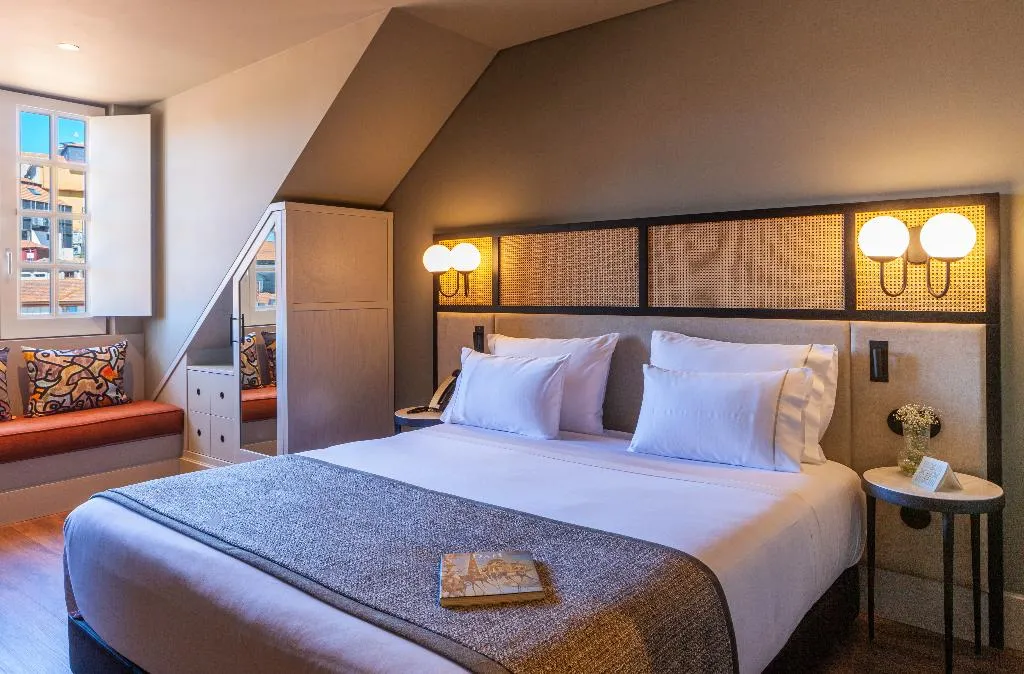 DOUBLE DELUXE Room, Timbre Virtudes, Porto