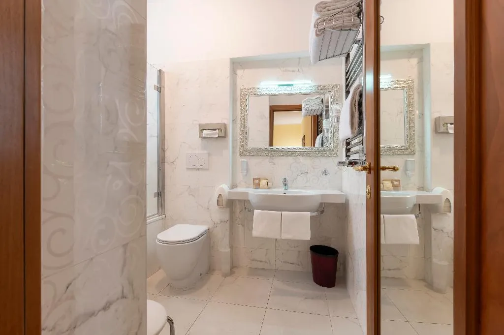 DOUBLE ANNEX Room, Virgilio, Rome