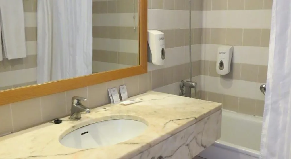 SUITE CLASSIC Room, Alfamar Beach & Sport Resort, Algarve