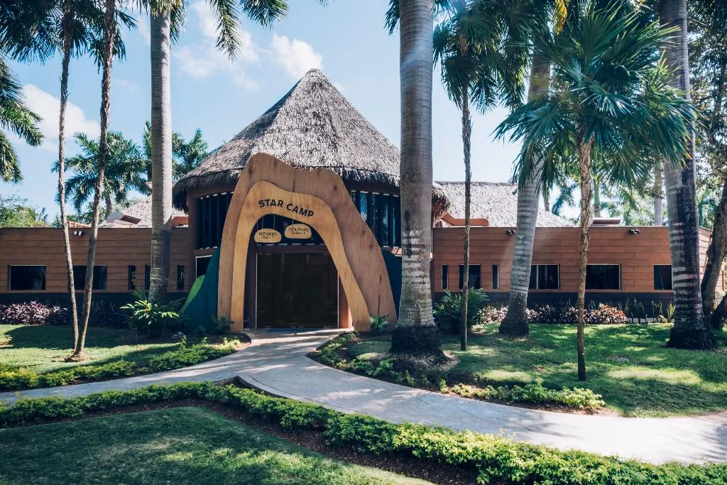Sports and Entertainment, Iberostar Waves Paraiso Beach All Inclusive, Cancun Area