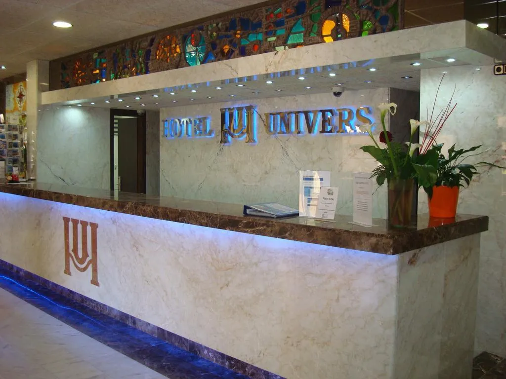 Lobby, Univers, Costa Brava