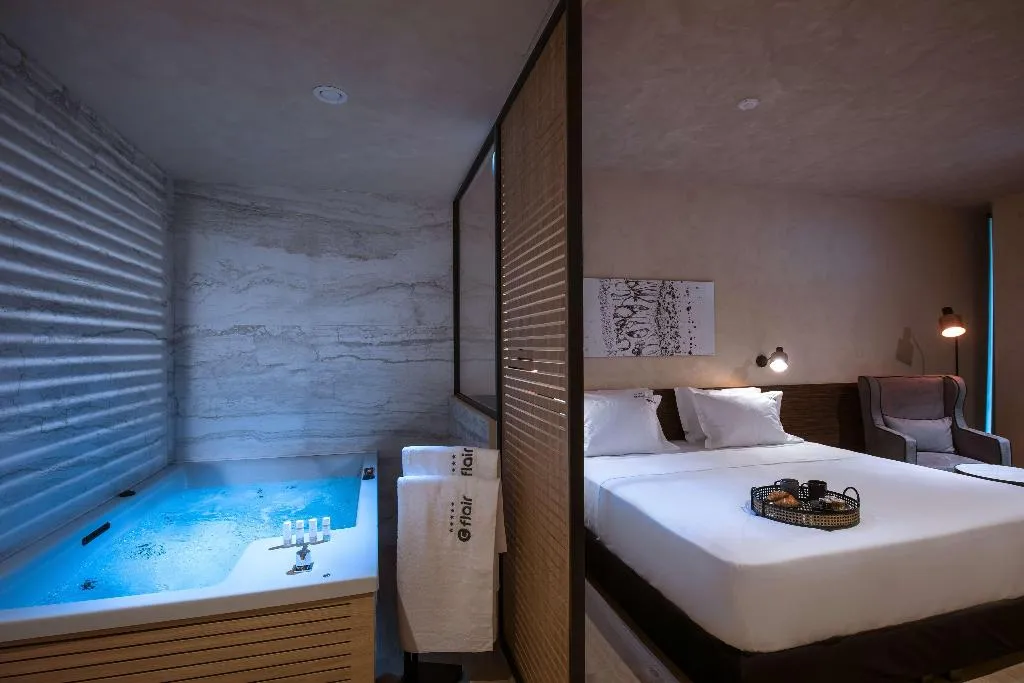 JUNIOR SUITE KING SIZE BED Room, Chania Flair Boutique Hotel, Tapestry Collection, Crete