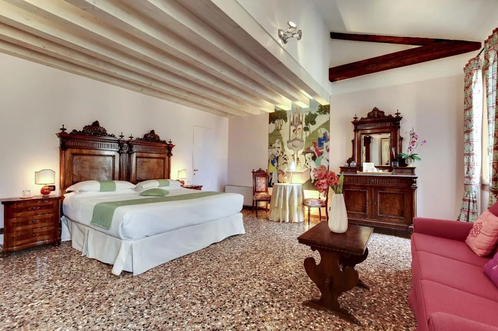 Room, La Villeggiatura, Venice