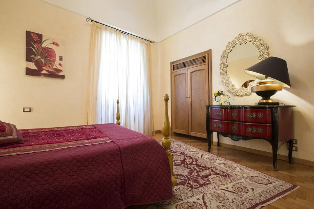 TRIPLE SUPERIOR Room, Lubra Casa Relax, Naples