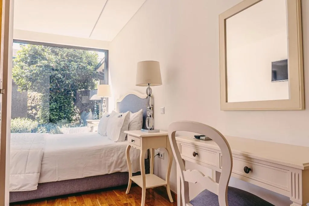 Room, Casa das Mourôas, Porto