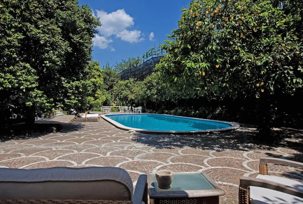 General view, Relais Villa Savarese, Naples