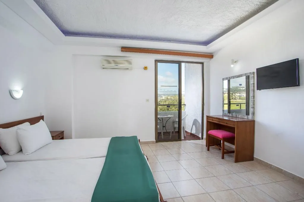 TWIN COMFORT Room, Nikos BnB, Rhodes