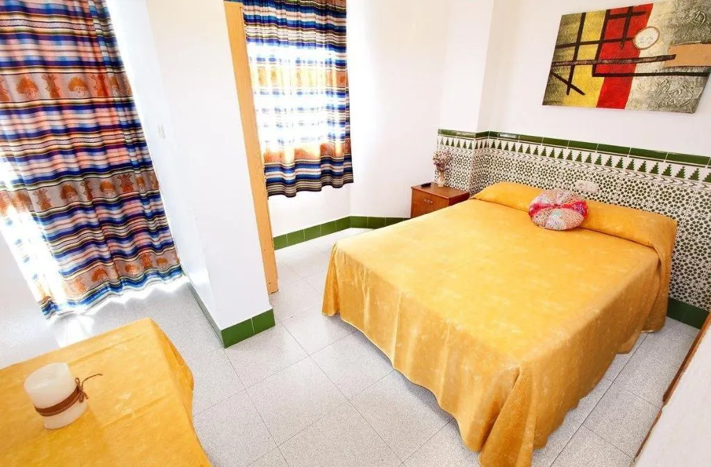 Room, Hostal Estacia N Almeria, Costa Almeria