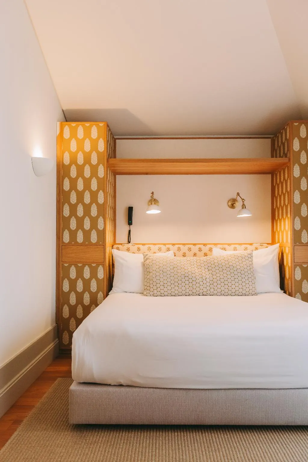 Double or Twin CLASSIC WITH BALCONY Room, Torel Saboaria, Porto