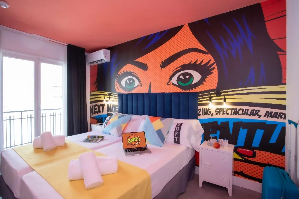 DOUBLE WITH TERRACE Room, Casual Pop Art Benidorm, Costa Blanca