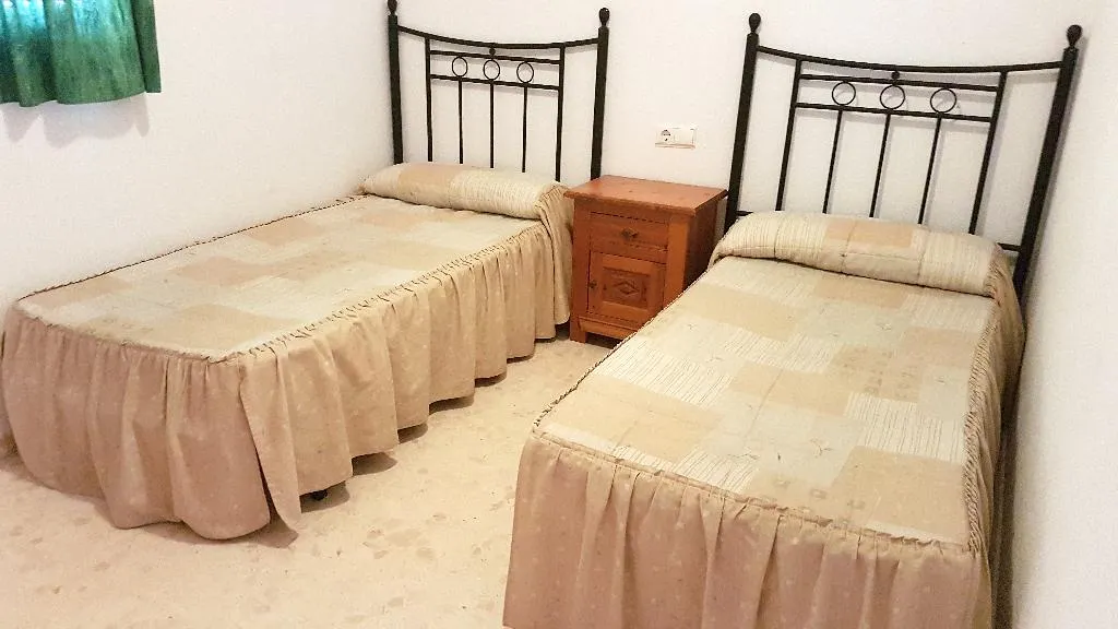 APARTMENT CAPACITY 6 TWO BEDROOMS Room, Apartamentos Gandia Playa De L'Ahuir 3000, Valencia