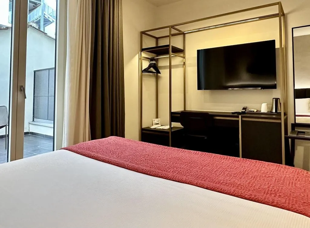 DOUBLE DELUXE WITH TERRACE Room, The Market Urban Hotel, Florence