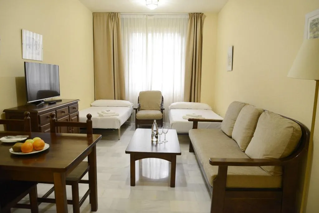 Room, San Pablo, Seville