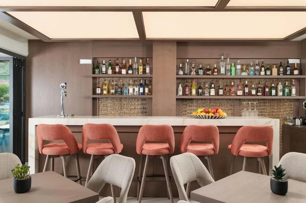 Bar, Elia Agia Marina Resort, Crete