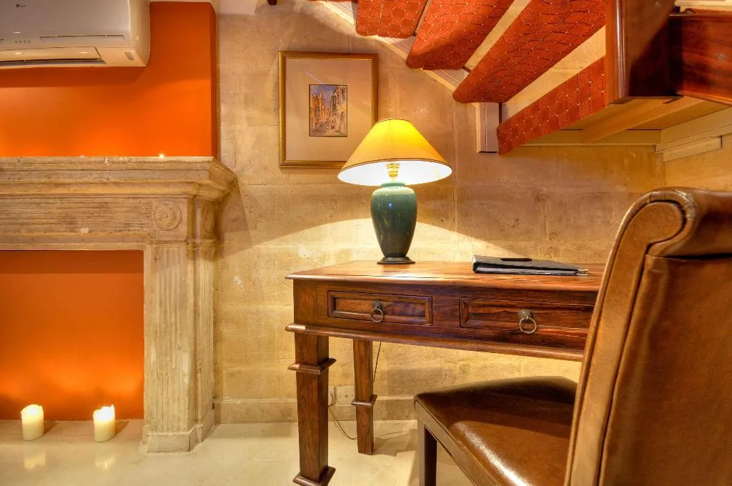 Room, AX Palazzo Capua, Malta