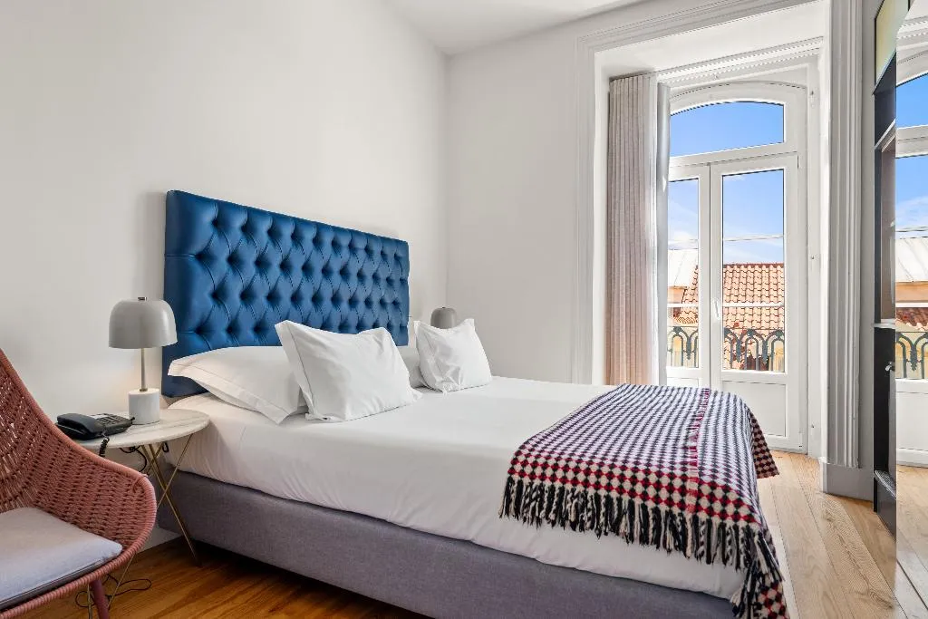 FAMILY ROOM TWO BEDROOMS ONE BATHROOM Room, Tesouro Da Baixa By Shiadu, Lisbon