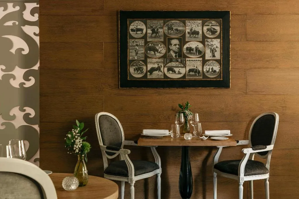 Restaurant, Hotel Colón Gran Meliá, Seville