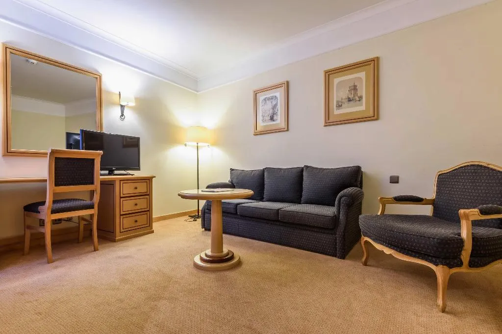 SUITE STANDARD Room, Real Palacio, Lisbon