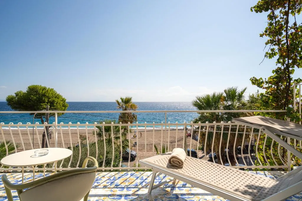 DOUBLE DELUXE SEA FRONT Room, Hotel Rivage Taormina, Taormina