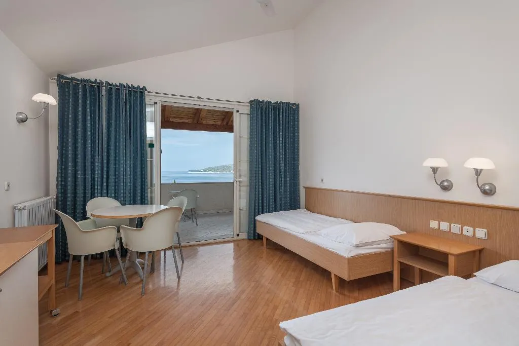 STUDIO CAPACITY 2 Room, Villas Plat, Dubrovnik
