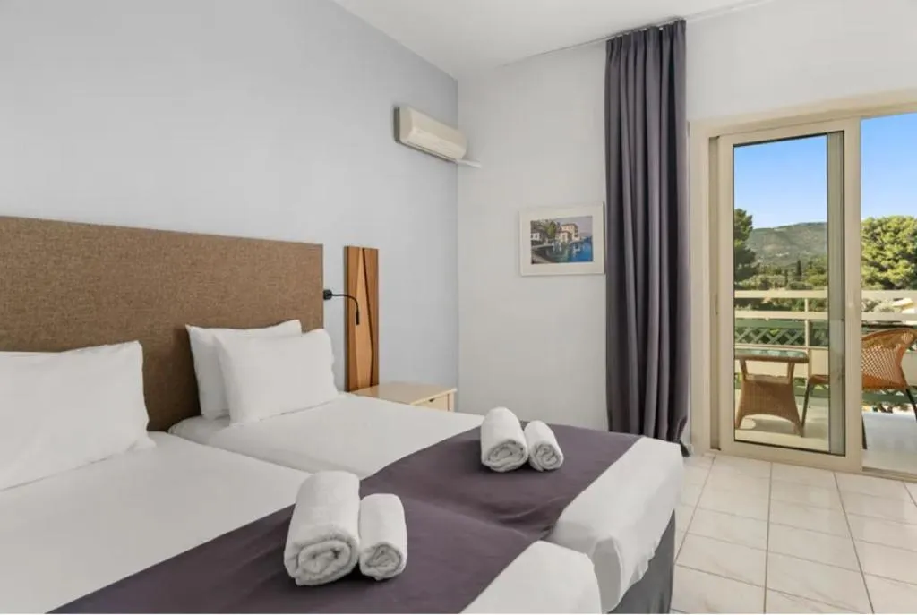 Double or Twin GARDEN VIEW Room, Palmariva Beach Hotel, Athens