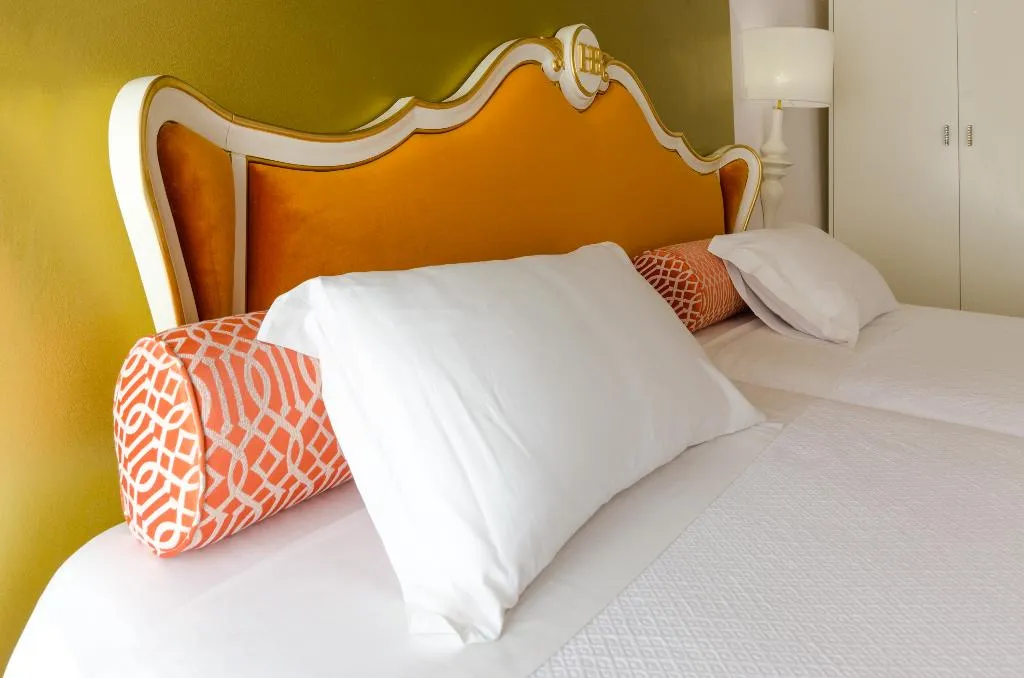 TWIN SUPERIOR WITH VIEWS Room, Hotel Borges Chiado, Lisbon