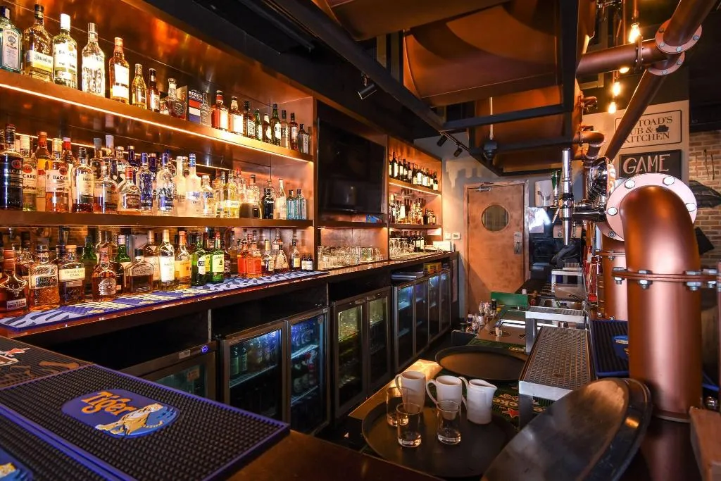 Bar, Premier Inn Silicon Oasis, Dubai