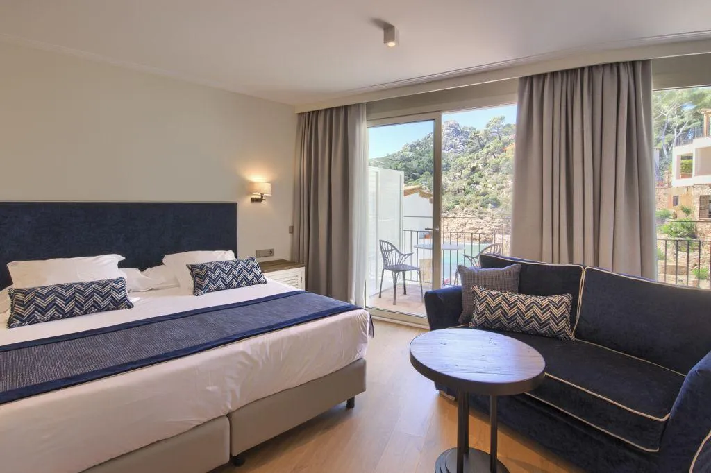 Double or Twin SEA VIEW WITH TERRACE Room, Aiguablava, Costa Brava
