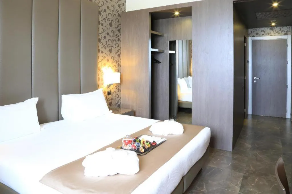 TWIN SUPERIOR Room, Klima Hotel Milano Fiera, Milan