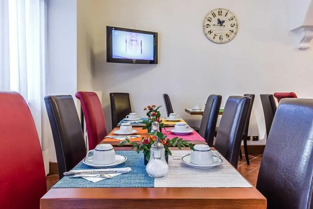 Restaurant, Hotel Caracciolo, Naples