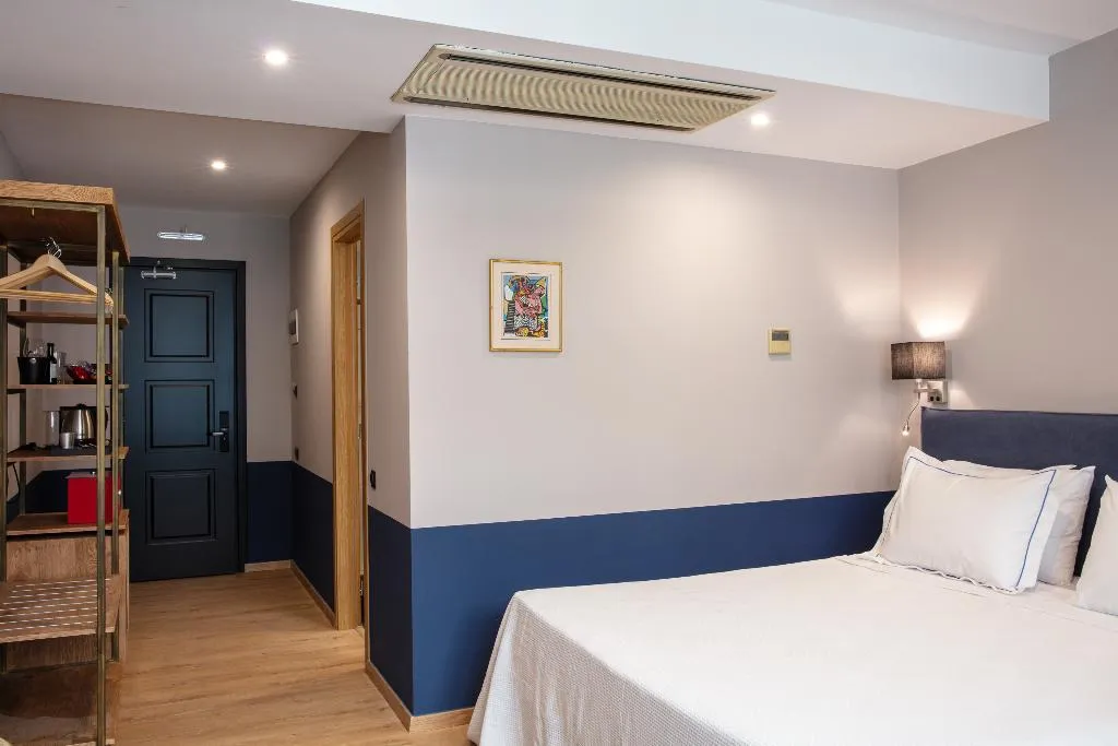 HOME TWO DOUBLE BEDS Room, The Vault Athens, Athens