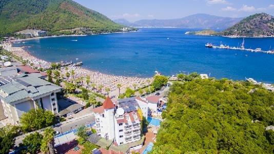 Chateau De Ville, Dalaman