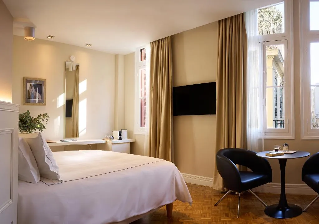 SUITE DELUXE CITY VIEW Room, Vrachos Athens Suites, Athens