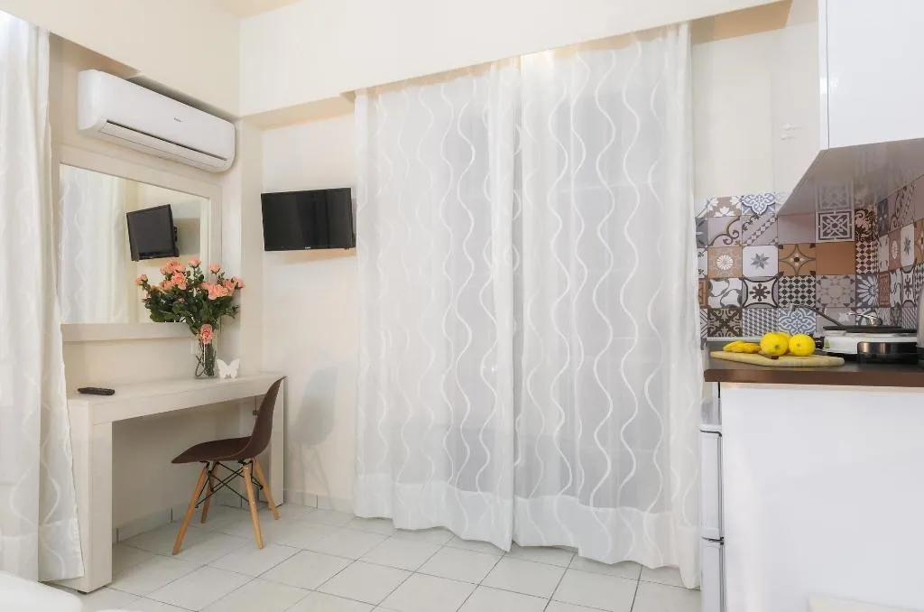 Room, Mouria Studios & Apartments, Zante
