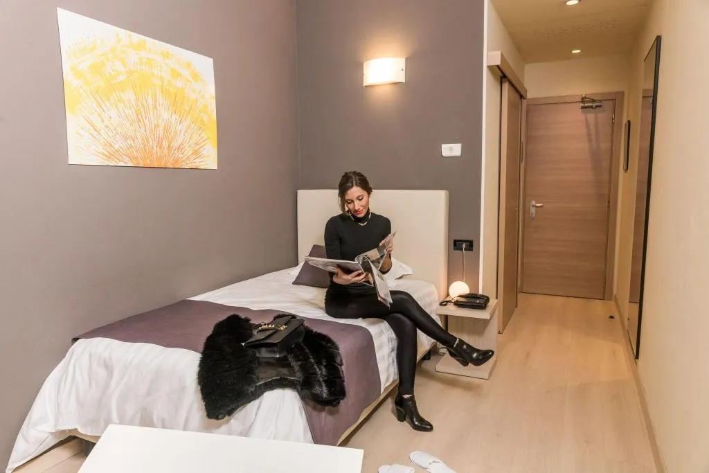 SINGLE SUPERIOR Room, Helios Hotel and Restaurant, Milan