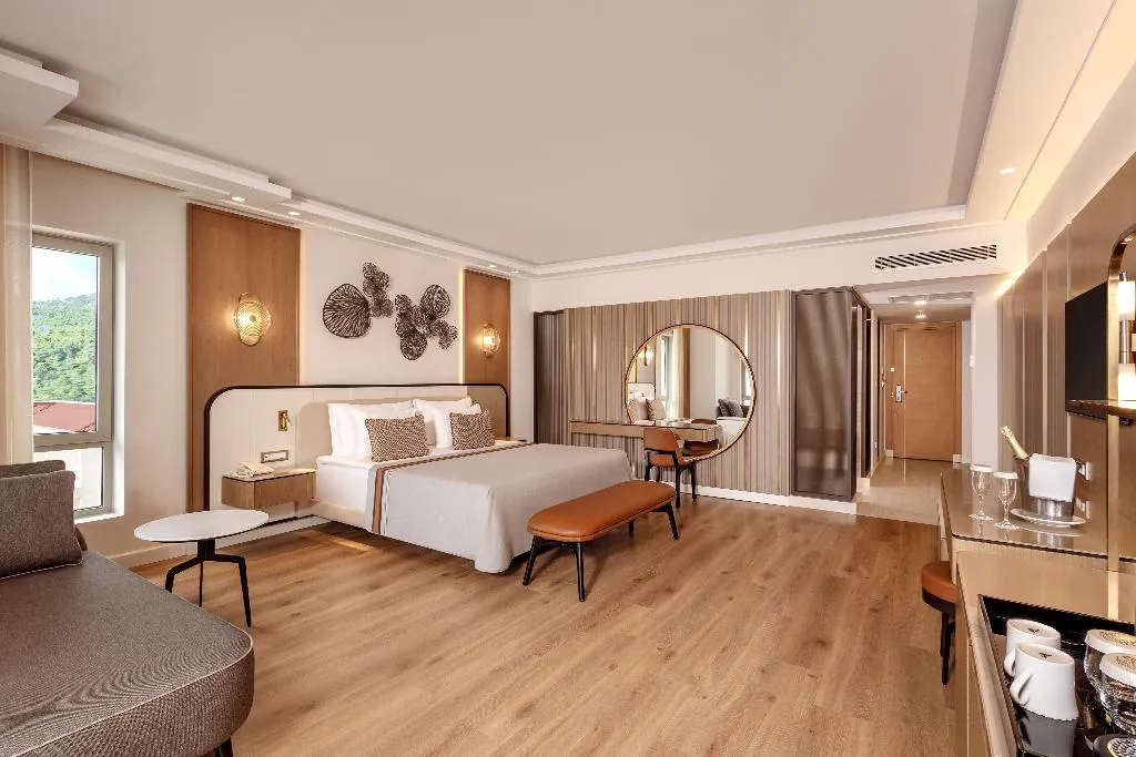SUITE HONEYMOON Room, AKKA Hotels Antedon, Antalya