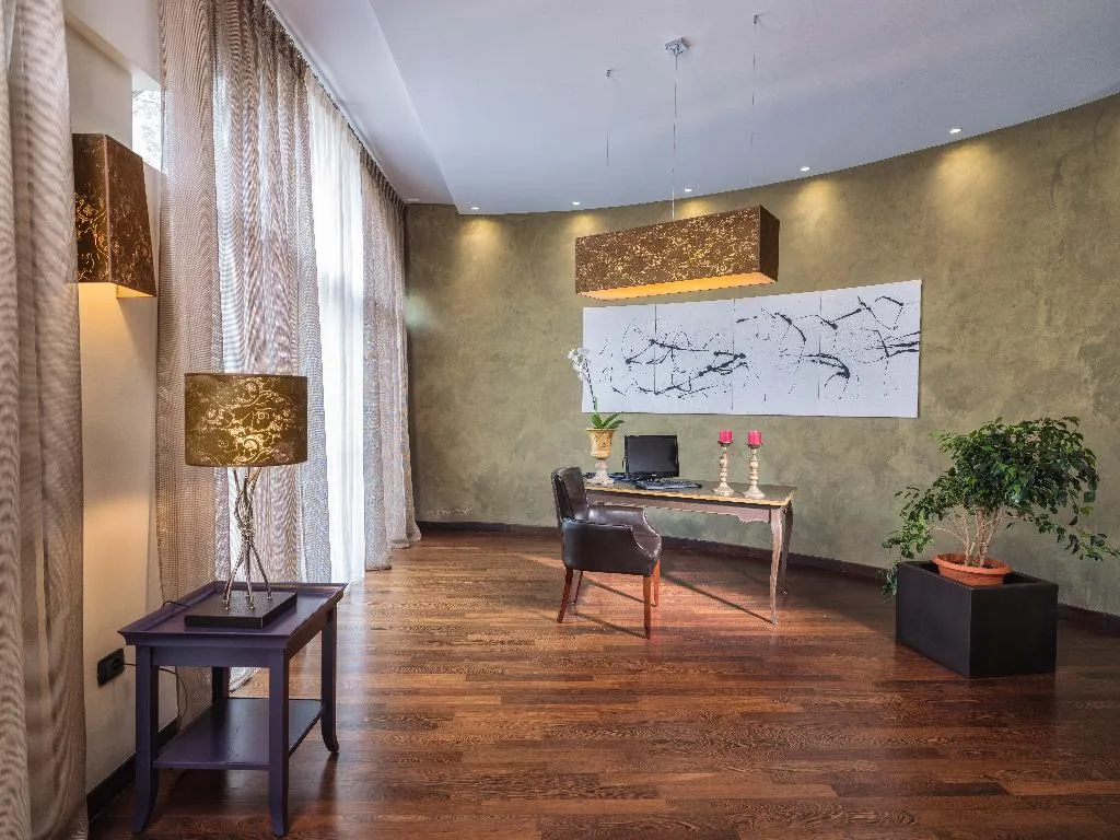 Lobby, For You, Olbia
